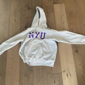 Nyu sweatshirt
